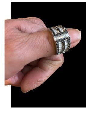 Gift with purchase Lia Sophia Surge Cubic Zirconia & Crystals Silver Ring 9